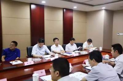 無錫市市長汪泉一行蒞臨指導工作 點贊開鑫金服風控